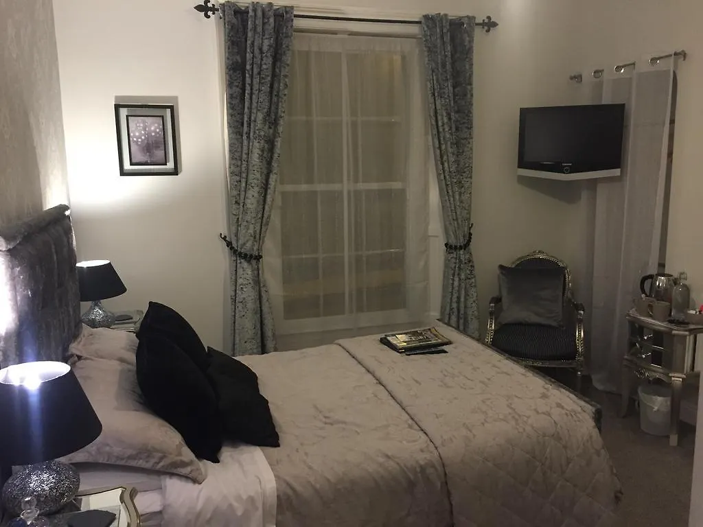 Rosedale Guest House Richmond  Bed & Breakfast